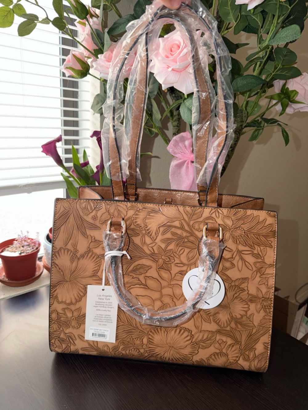 Embossed Floral faux Leather Tote in Tan